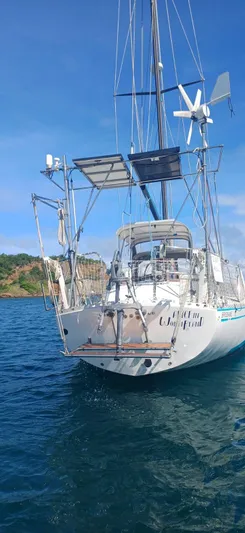 Alice In Wonderland Yacht Photos Pics 