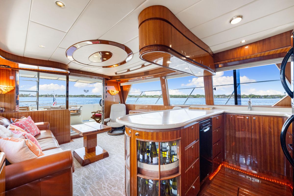 2007 Hampton 55 