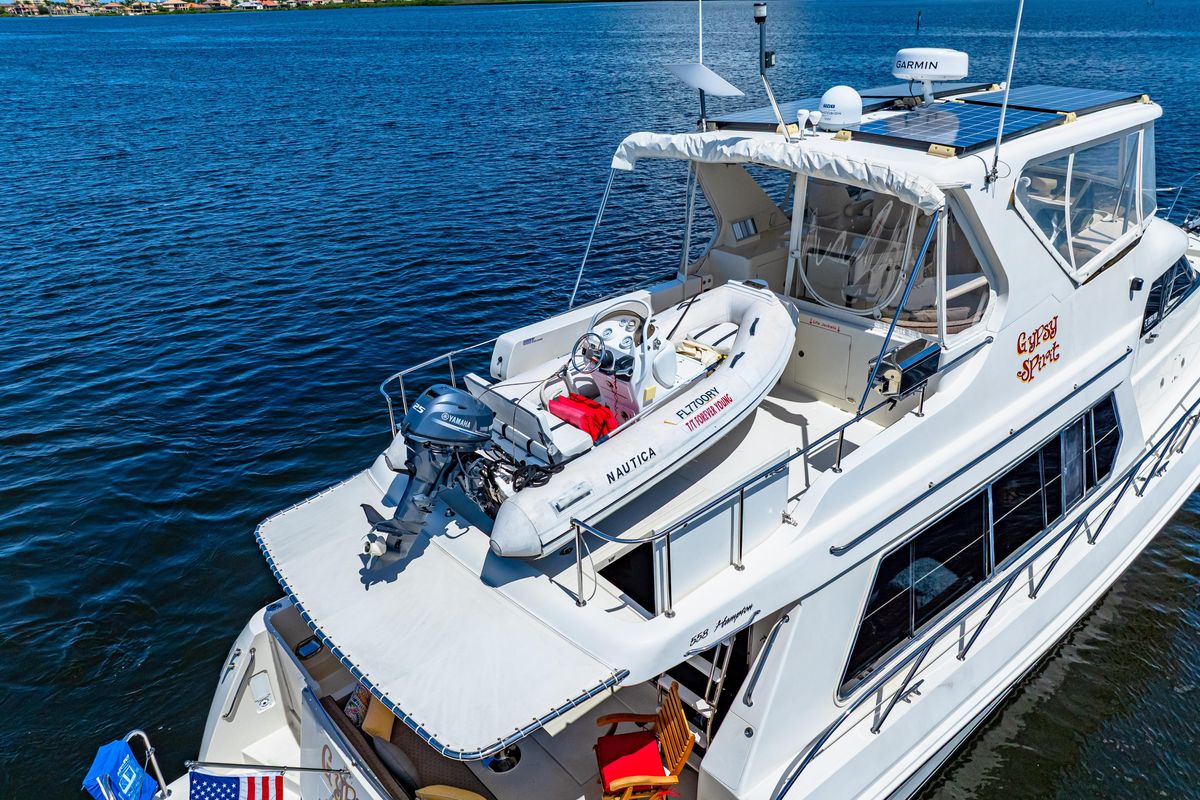 2007 Hampton 55 