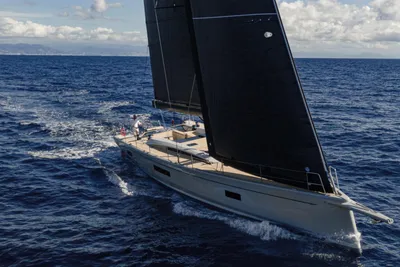 Maxi Dolphin 62 AB