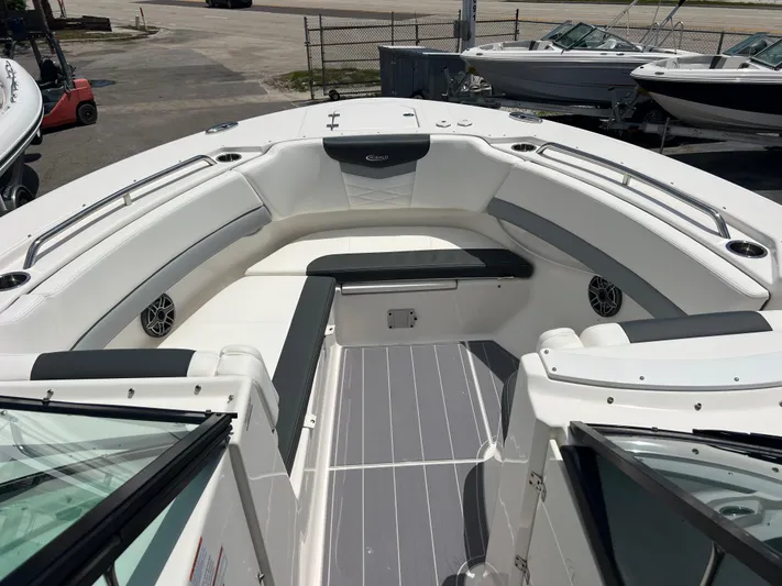  Yacht Photos Pics 2020 Robalo R317 Dual Console boat with spacious seating and sleek design.