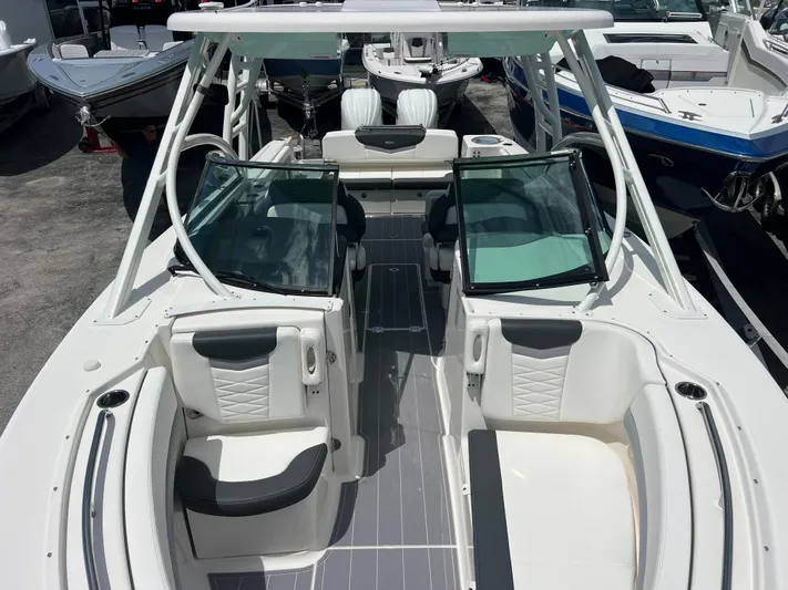  Yacht Photos Pics 2020 Robalo R317 Dual Console boat with spacious seating and sleek design.
