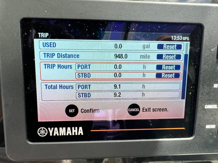  Yacht Photos Pics Yamaha display showing trip data on a 2020 Robalo R317 Dual Console boat.