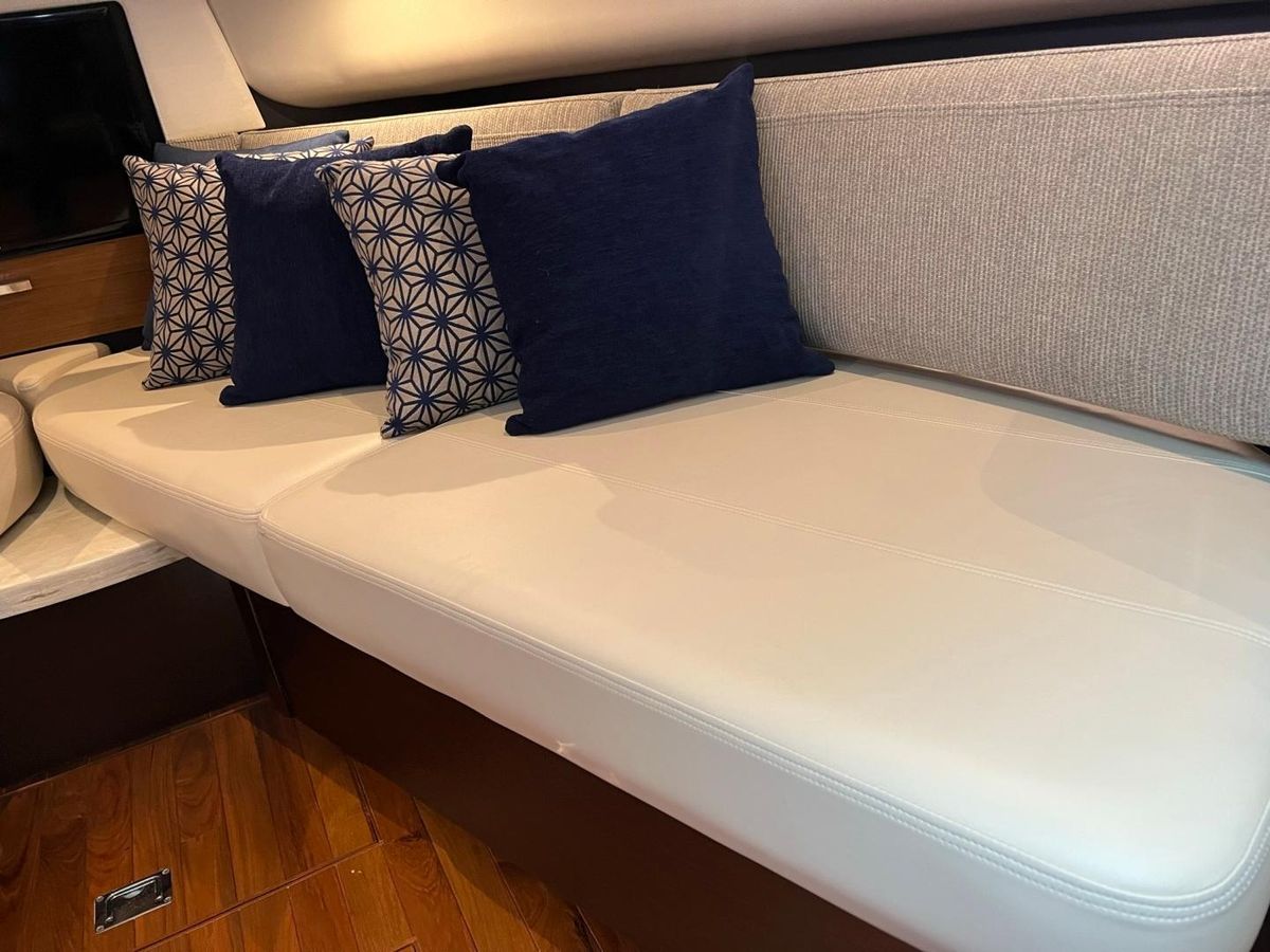 2016 Tiara Yachts 44 