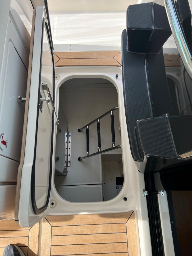 2016 Tiara Yachts 44 