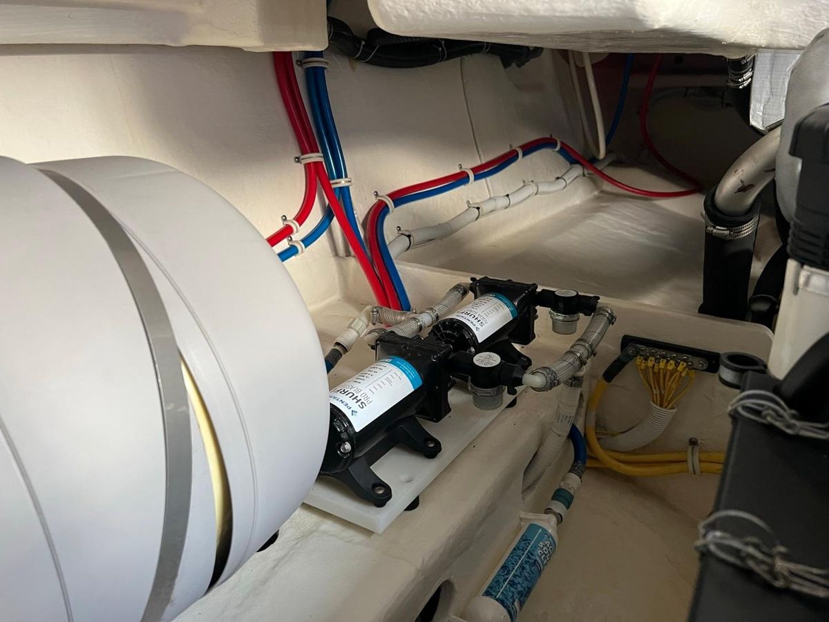 2016 Tiara Yachts 44 