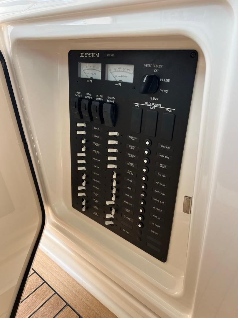 2016 Tiara Yachts 44 