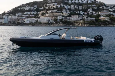 2025 Pirelli 42