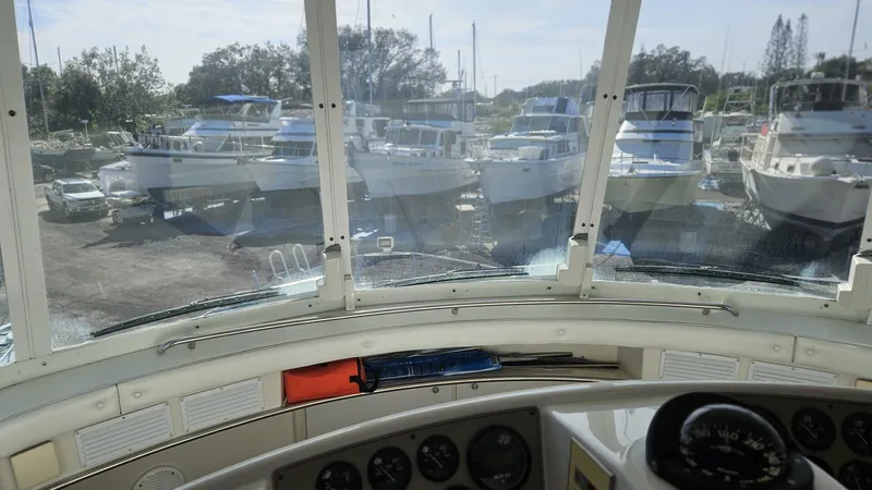 Elusive Yacht Photos Pics 