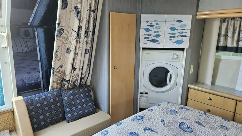 Elusive Yacht Photos Pics 