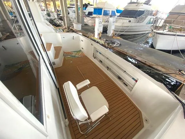 Thistle Do Nicely Yacht Photos Pics 