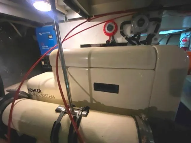 Thistle Do Nicely Yacht Photos Pics 