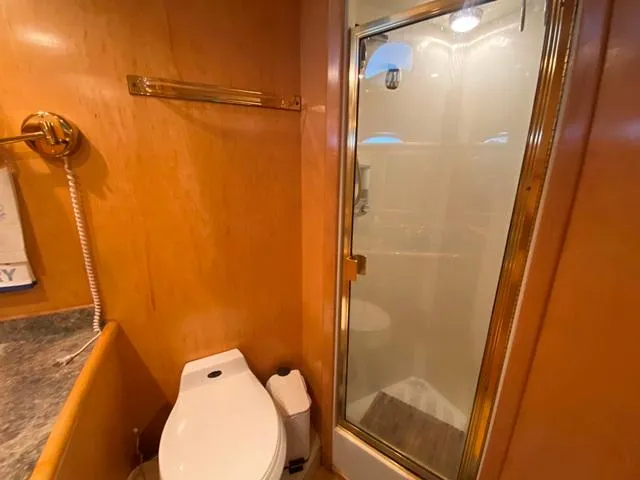 Thistle Do Nicely Yacht Photos Pics 