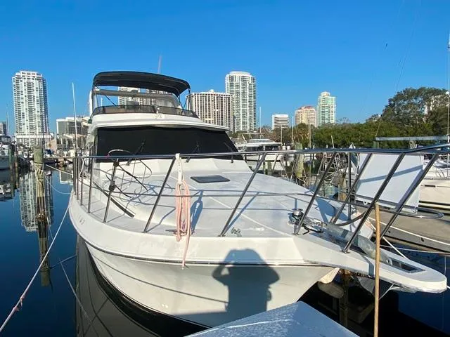 Thistle Do Nicely Yacht Photos Pics 
