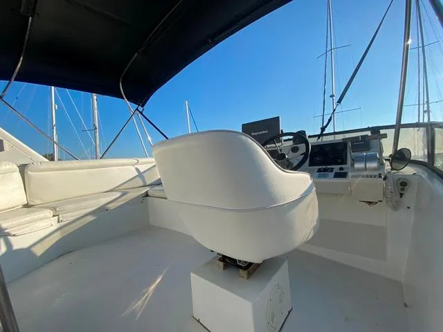 Thistle Do Nicely Yacht Photos Pics 