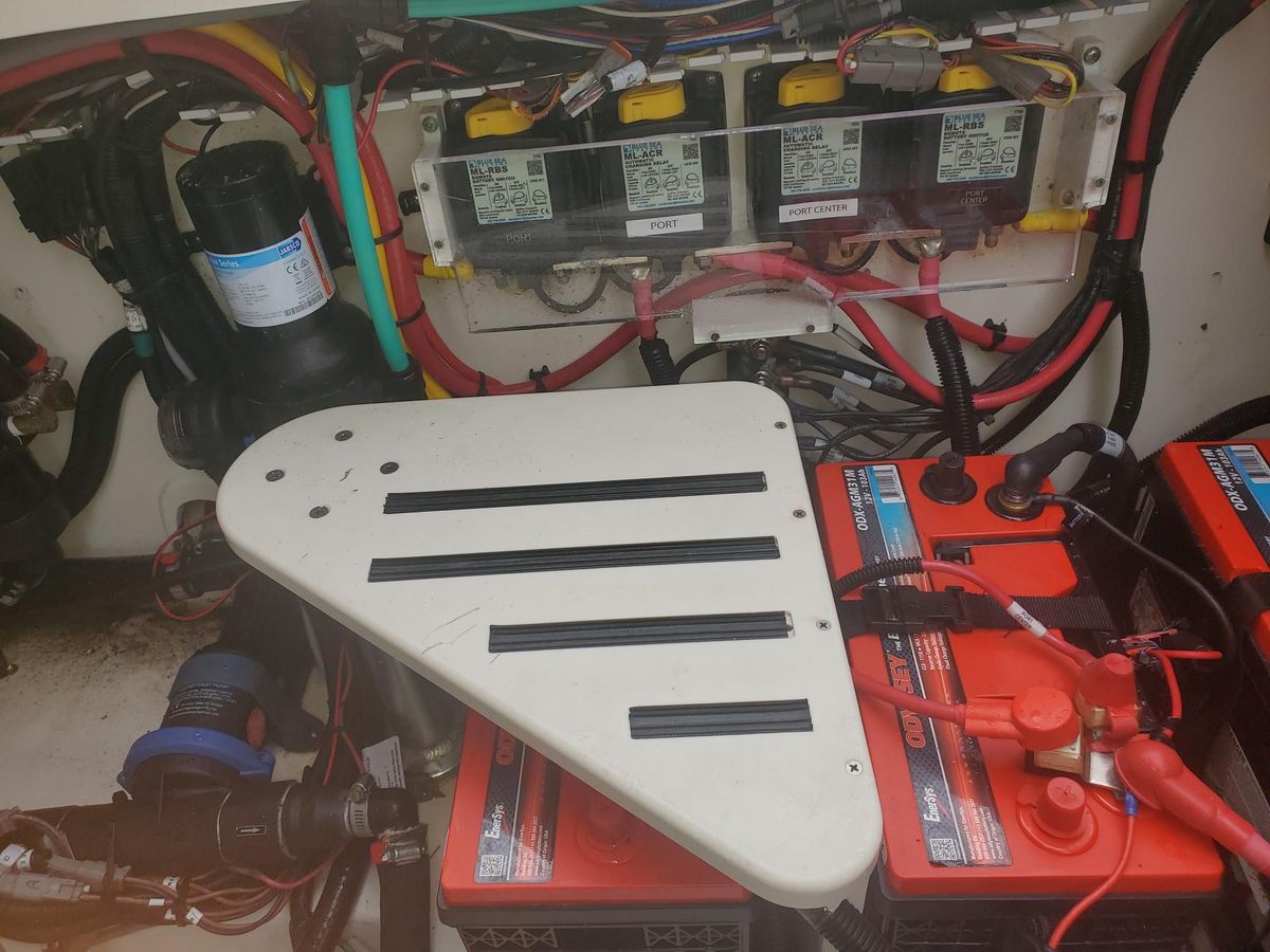 2017 Boston Whaler 42 