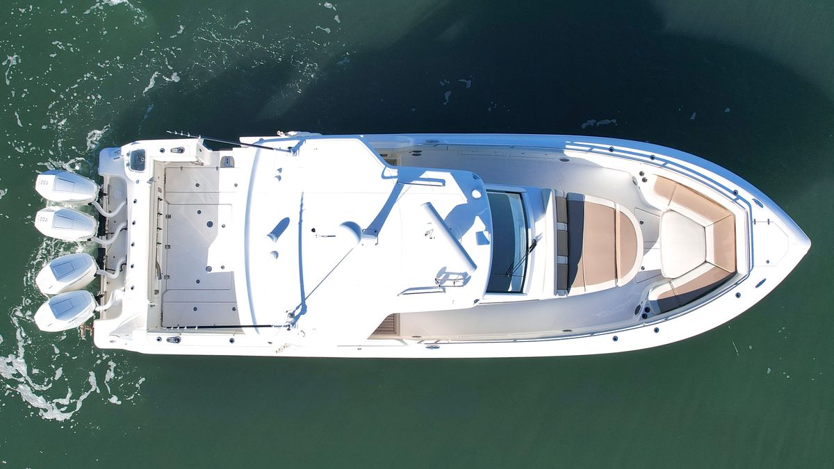 2017 Boston Whaler 42 