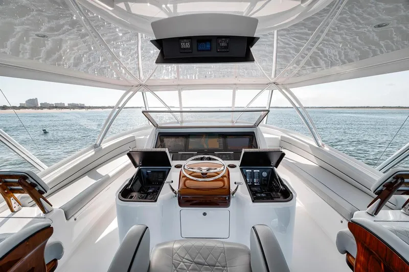 Bid Time Yacht Photos Pics 