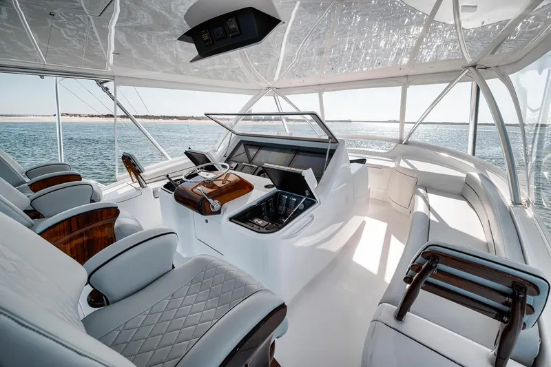 Bid Time Yacht Photos Pics 