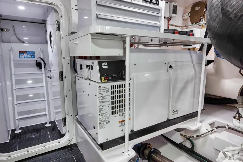 Bid Time Yacht Photos Pics 