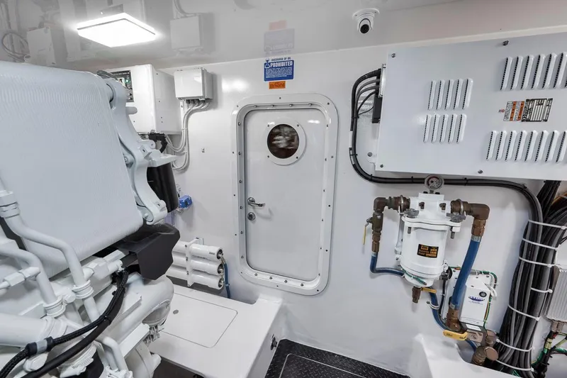 Bid Time Yacht Photos Pics 