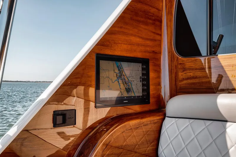 Bid Time Yacht Photos Pics 