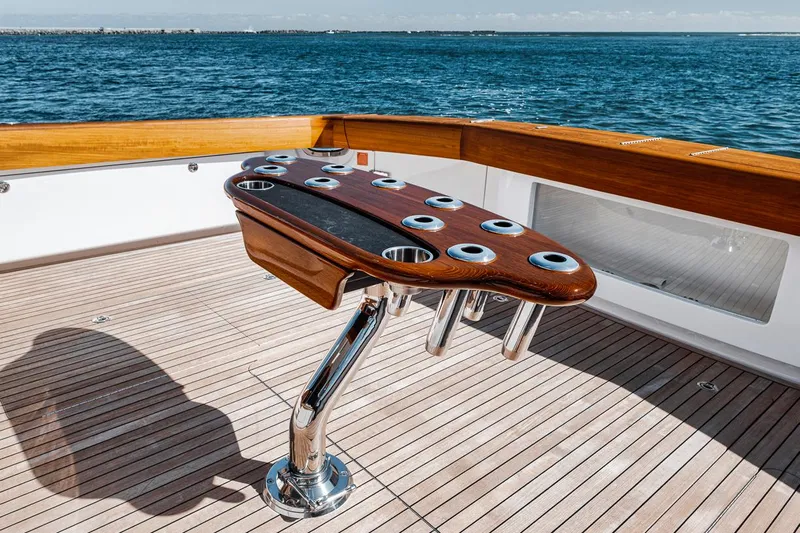 Bid Time Yacht Photos Pics 