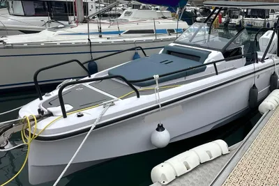 2024 Axopar 25 Cross Top