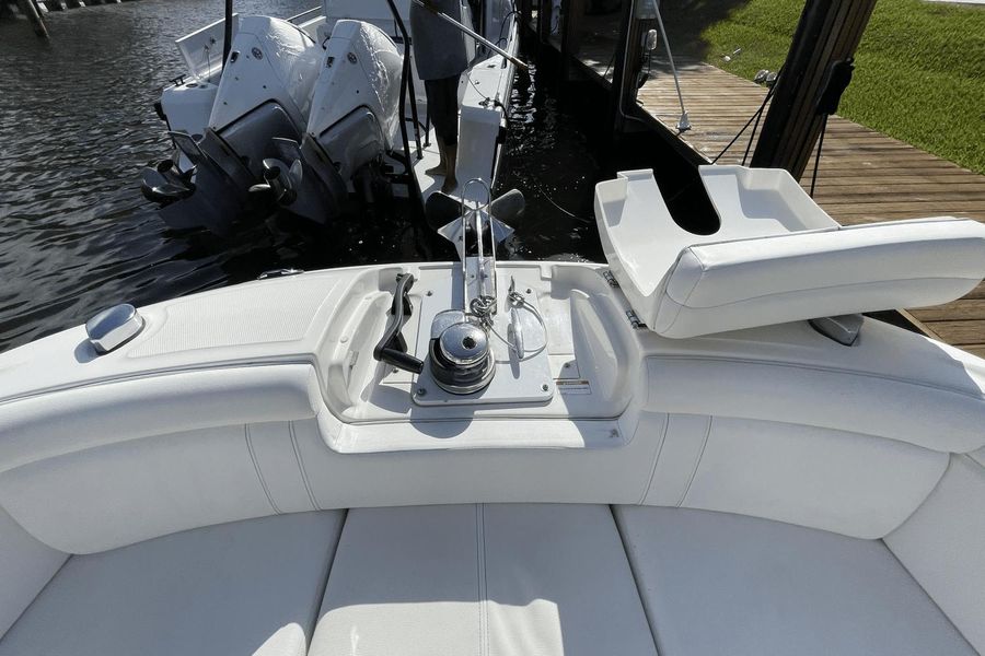 2018 Sea Ray SDX 290 Outboard