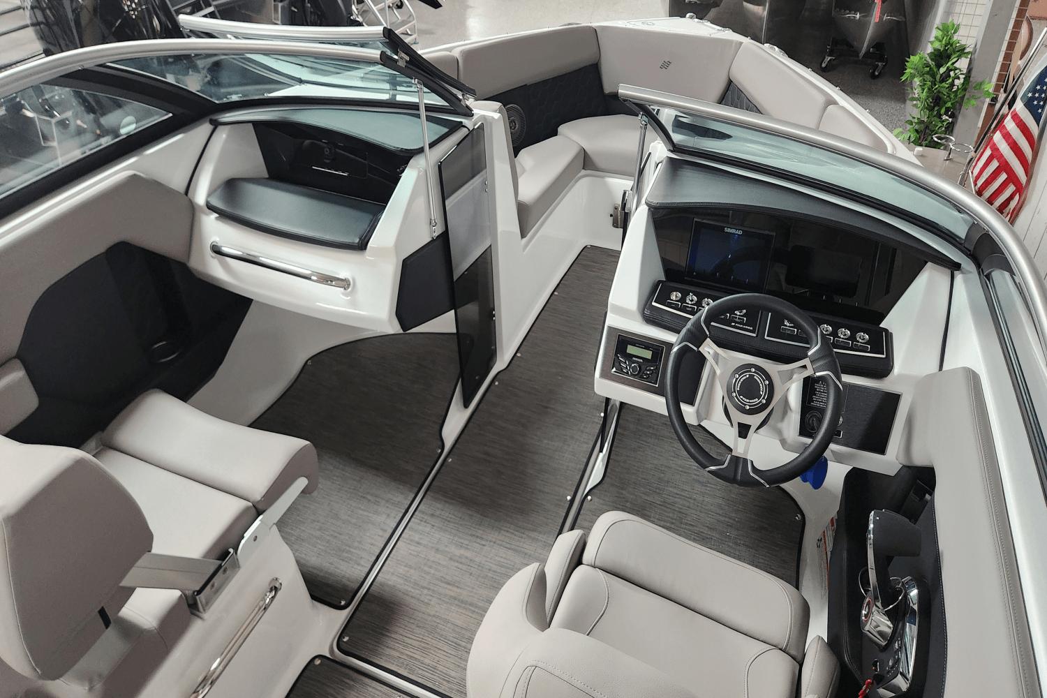 2025 Four Winns H2 Sports Cruiser for sale - YachtWorld 2025 Four Winns H2 Sports Cruiser for sale - YachtWorld