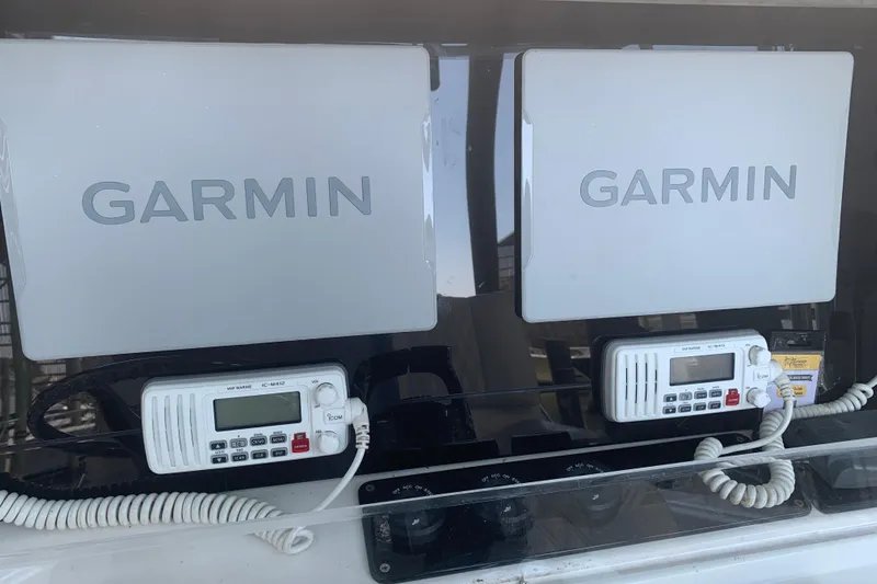  Yacht Photos Pics Dual Garmin displays and radios on Invincible 36 CC, 2008 model.