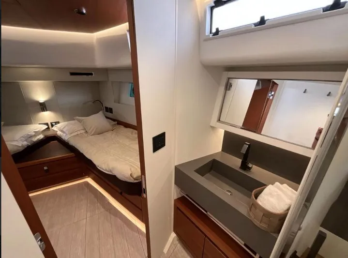  Yacht Photos Pics Pardo Yachts 60 Endurance for sale yachtsgreececom