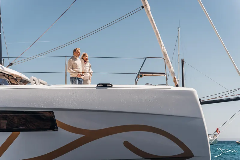  Yacht Photos Pics Nautitech 44