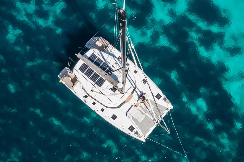  Yacht Photos Pics Nautitech 44