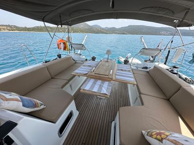 Yacht
