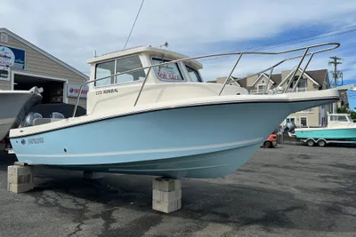 Defiance 220 Admiral EX