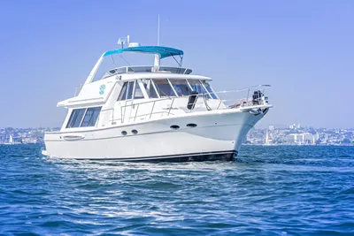 Meridian 490 Pilothouse