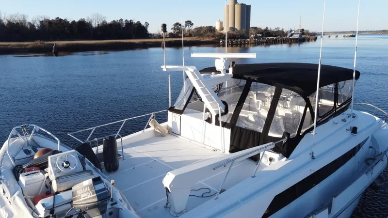 Sea Star Yacht Photos Pics 