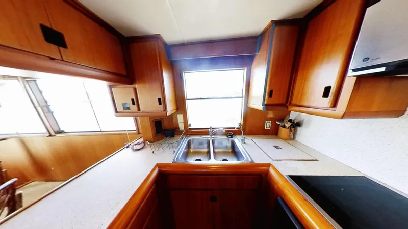 Sea Star Yacht Photos Pics 