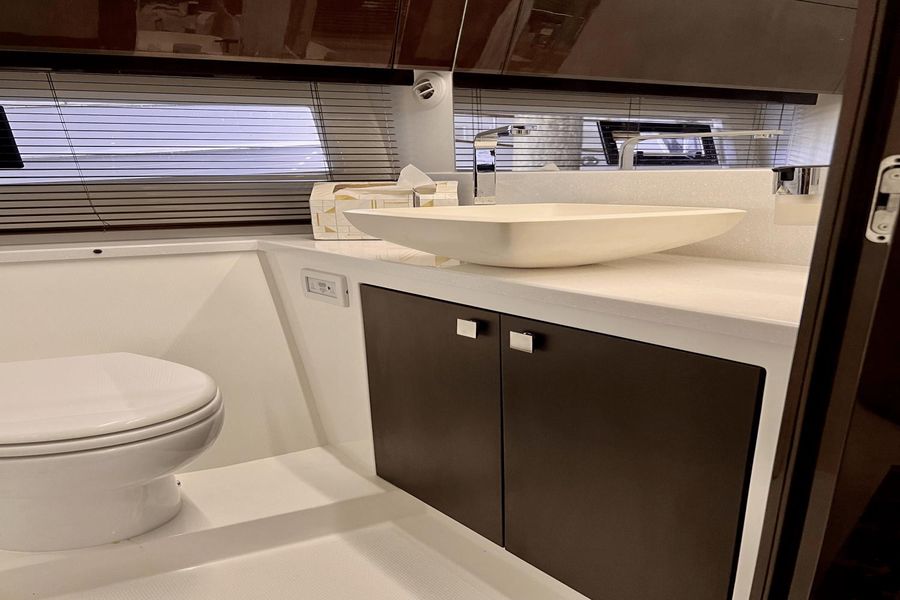 2020 Galeon 425HTC