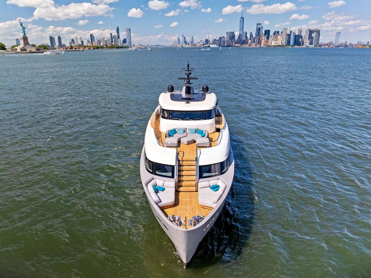2021 Sanlorenzo 96 