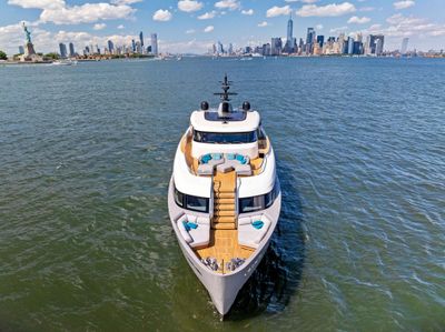 Yacht