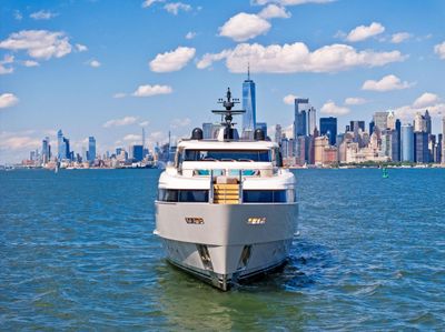Yacht