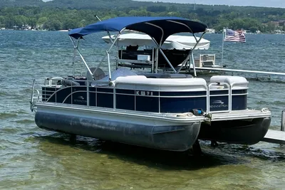 Bennington 2275 GS