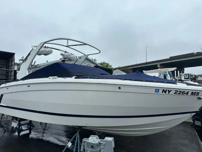  Yacht Photos Pics 2022 Cobalt R8 Surf boat on display, featuring sleek design and modern features.