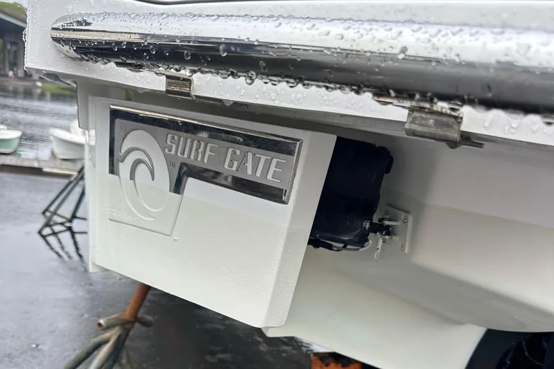  Yacht Photos Pics 2022 Cobalt R8 Surf boat with Surf Gate technology, enhancing wake surfing experience.