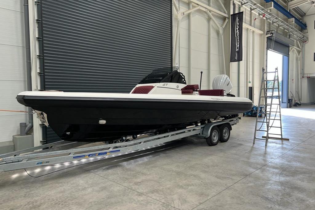 Technohull Gt 7
