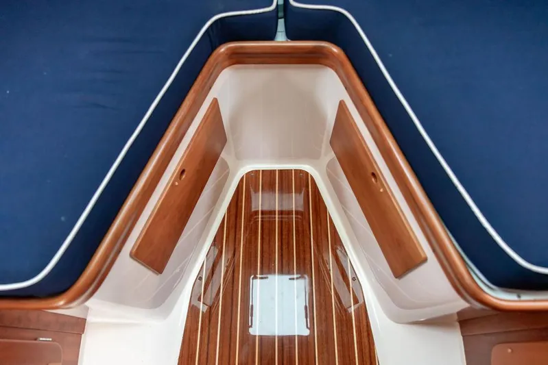 Scout II Yacht Photos Pics 