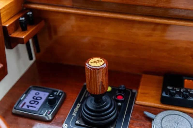 Scout II Yacht Photos Pics 