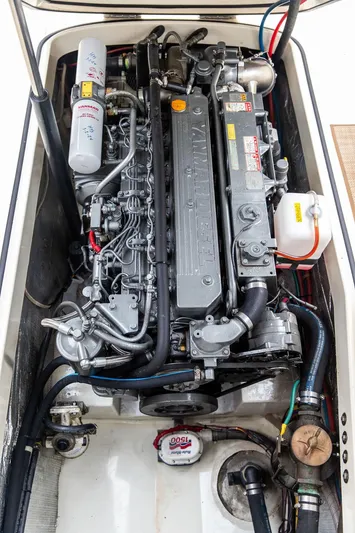 Scout II Yacht Photos Pics 